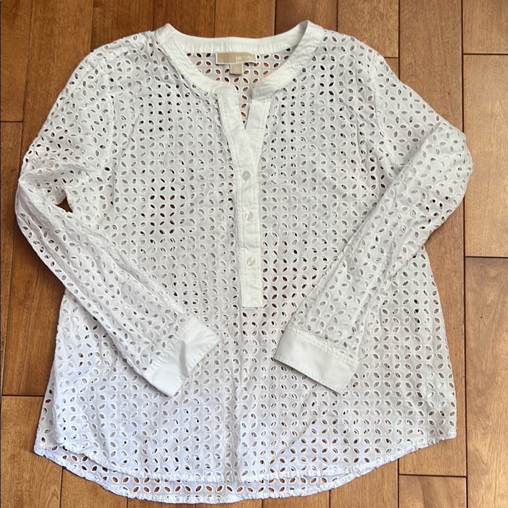 Michael Kors White Buttoned Relaxed Blouse
